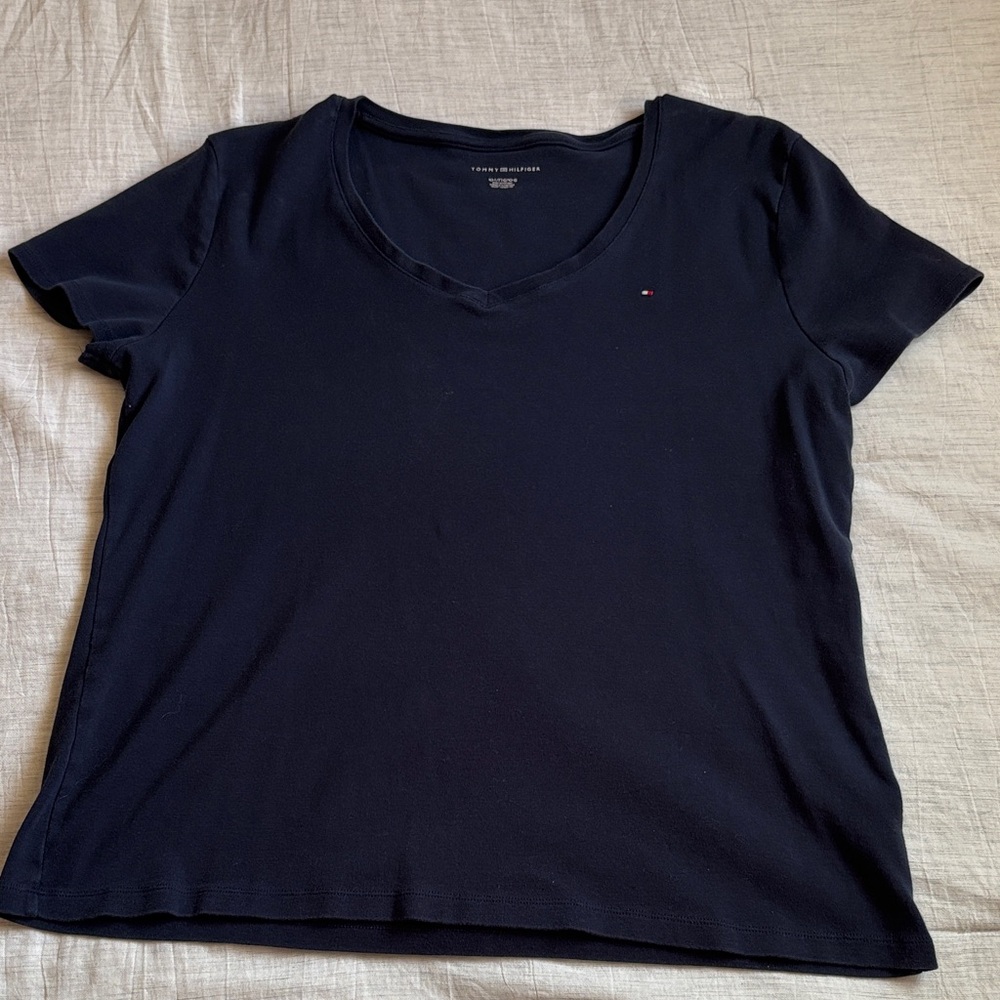 Tommy Hilfiger Women's Classic Navy Tee Size XXL